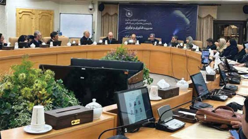 برای ادامه رشد گروه فولاد مباركه عاملی جز نوآوری راهگشا نیست