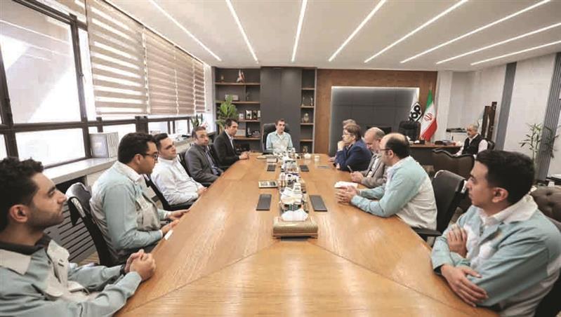 فولاد مباركه سهم و نقش بسزایی در تأمین منابع مالیاتی كشور و تحقق اقتصاد مقاومتی دارد